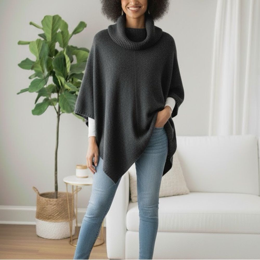Zinity New Zealand Cozy Charcoal Gray Women's Poncho One Size